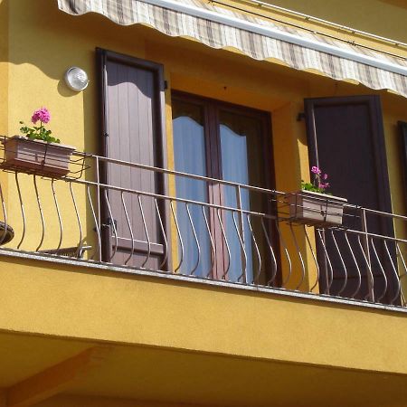Casa Del Sole Apartment Гавардо Екстериор снимка